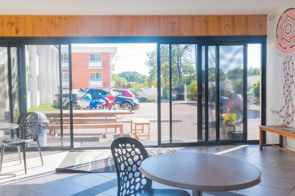 Foreign Exchange Accommodation-Beachside 汤斯维尔 外观 照片
